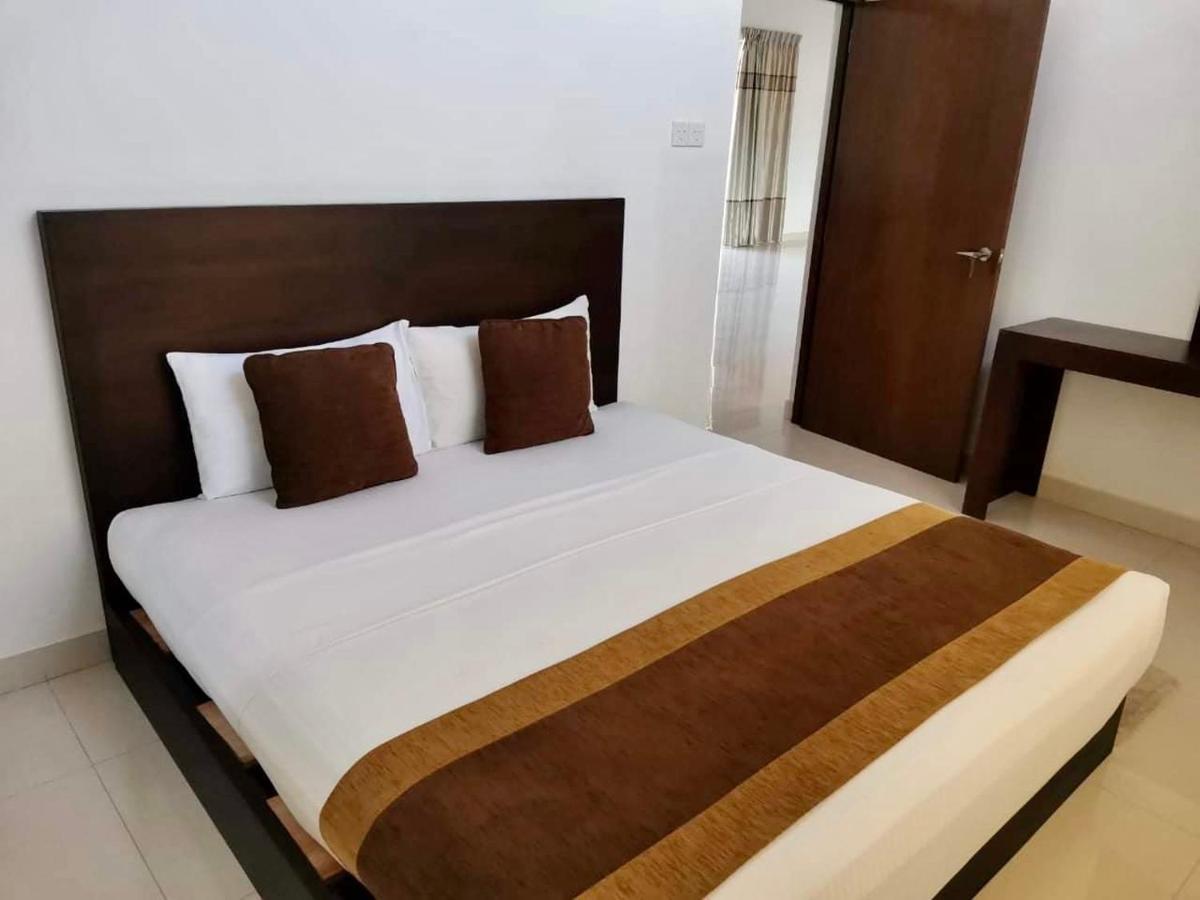 Aradhana Airport Transit Hotel Katunayaka Zewnętrze zdjęcie