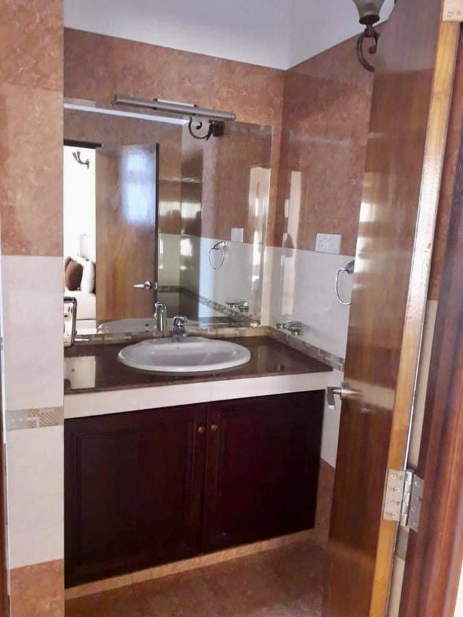 Aradhana Airport Transit Hotel Katunayaka Zewnętrze zdjęcie