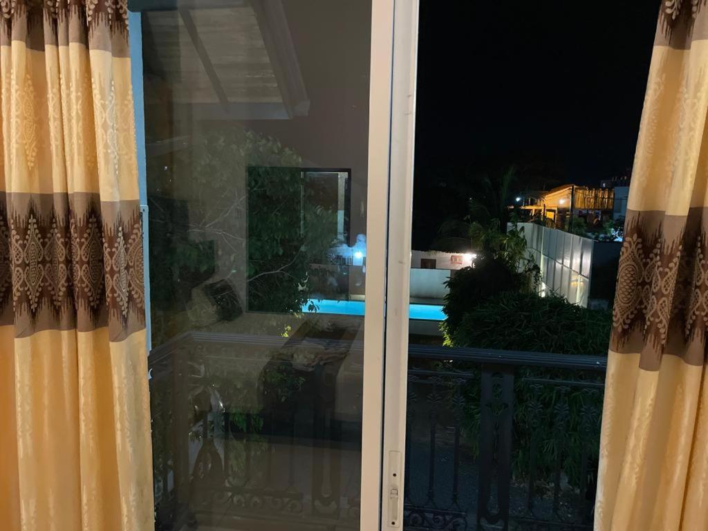 Aradhana Airport Transit Hotel Katunayaka Zewnętrze zdjęcie