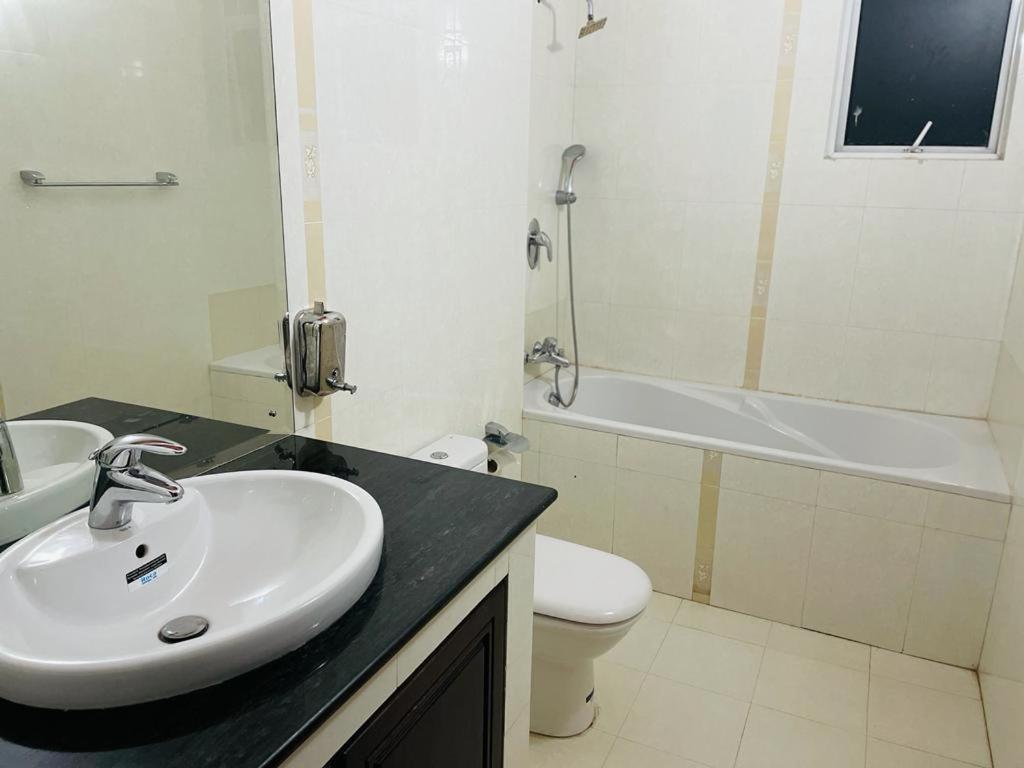 Aradhana Airport Transit Hotel Katunayaka Zewnętrze zdjęcie